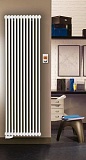 Purmo Delta Laserline VLO 2180 с нижним подключением и встроенным клапаном